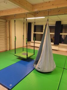 e9b35a75-0041-40f9-82f1-9209f2690295